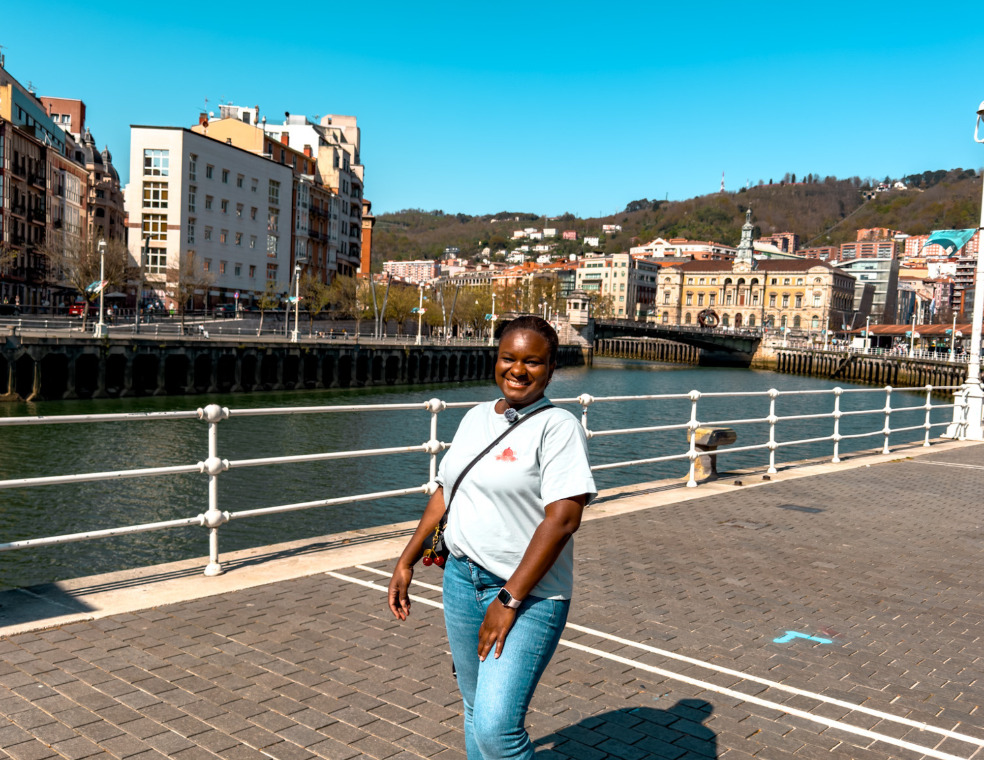 Bilbao Travel Guide.png